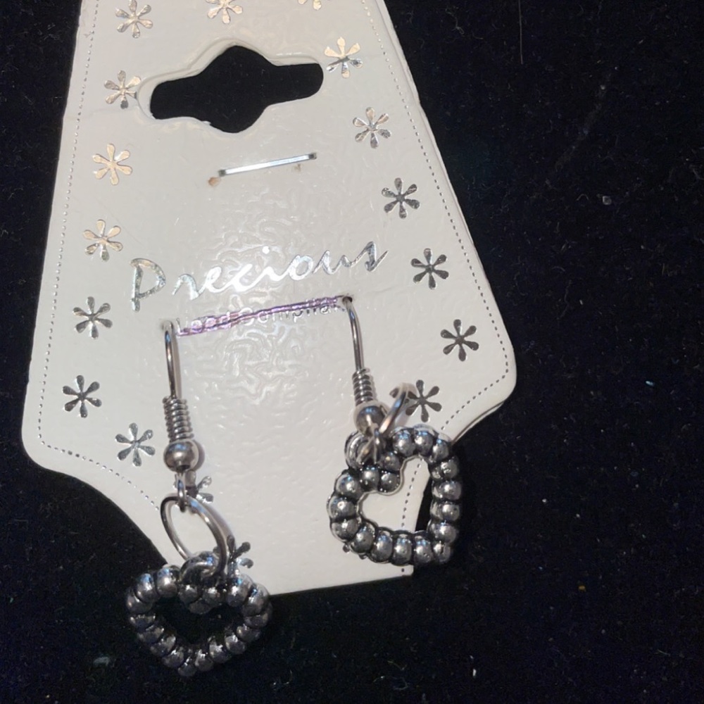 Earring bundle - Picture 2 of 5
